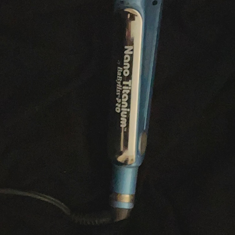 Flat iron
